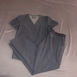 figs scrubs set
